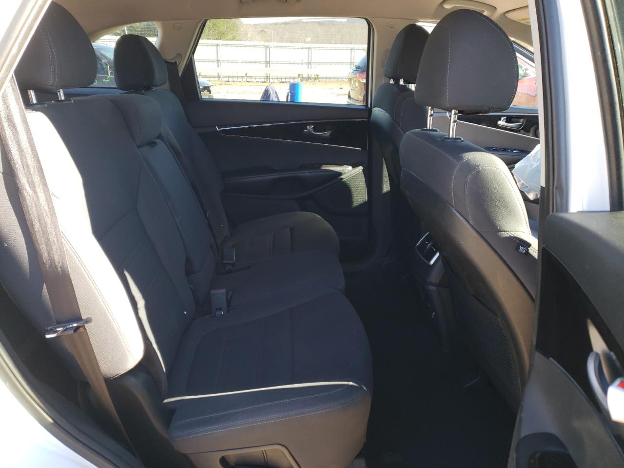 2018 KIA Sorento VIN 5XYPGDA30JG410013 Copart auction photo, all over damage thumbnail 12