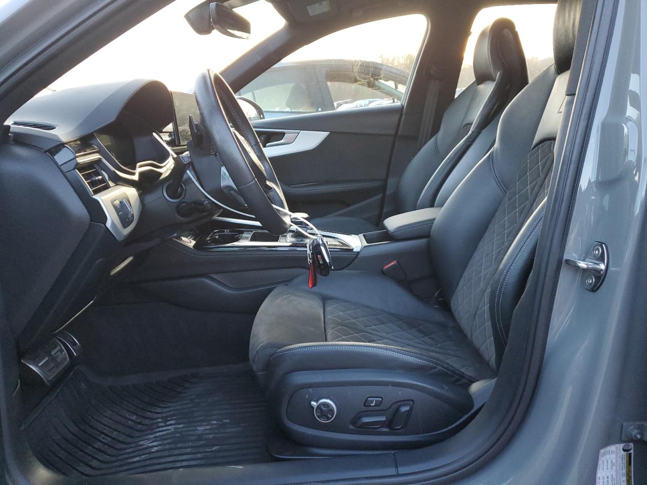 2021 Audi RS4 VIN WAUB4AF45MA063573 Copart auction photo, front end / rear end damage thumbnail 7