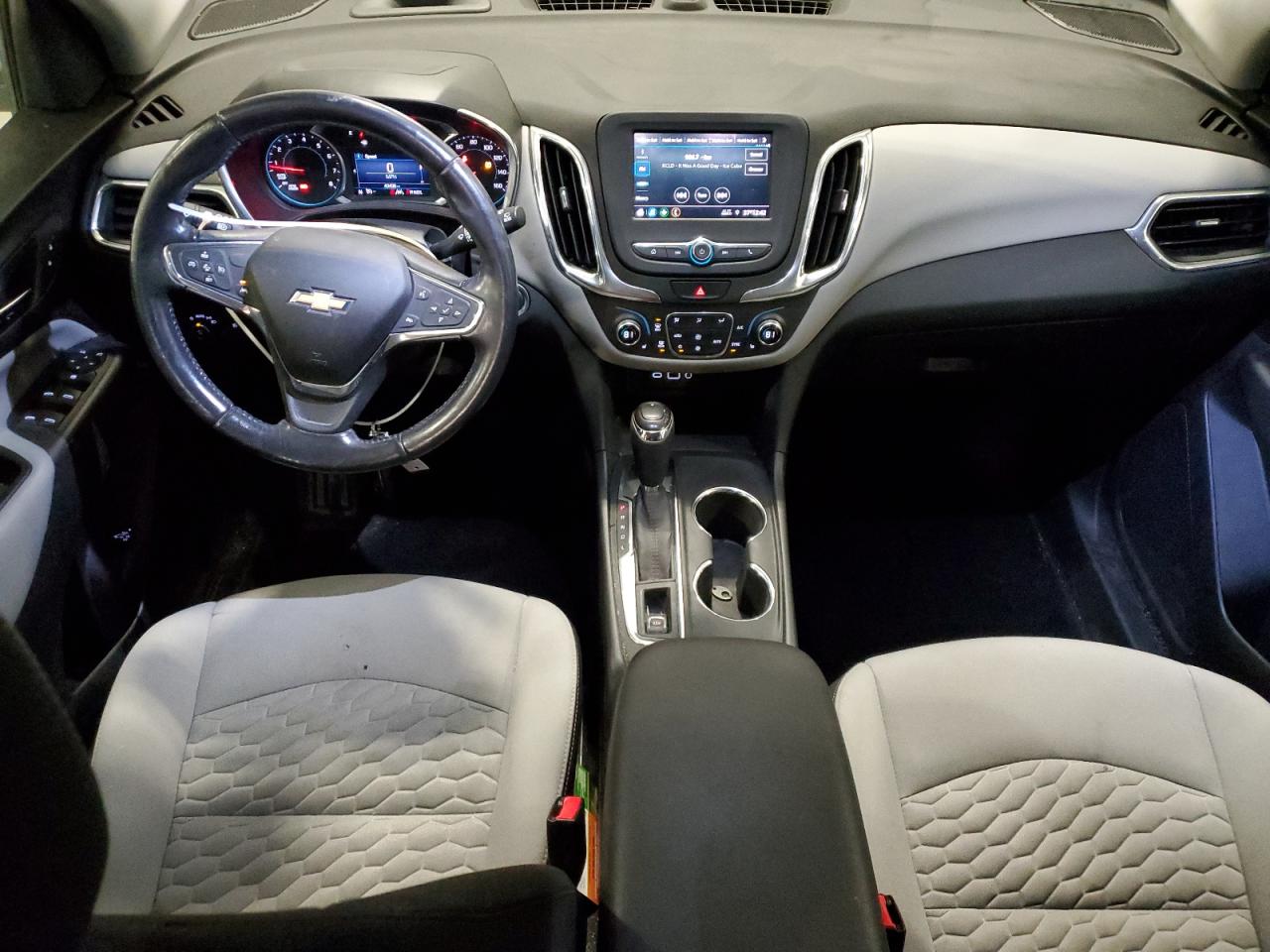 2020 Chevrolet Equinox VIN 3GNAXTEV3LS583853 Copart auction photo, front end / rear end damage thumbnail 8