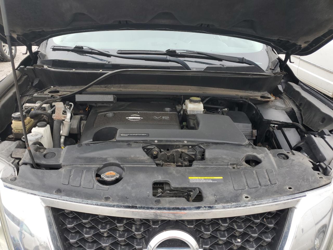 2015 Nissan Pathfinder VIN 5N1AR2MM4FC667112 Copart auction photo, all over damage thumbnail 14