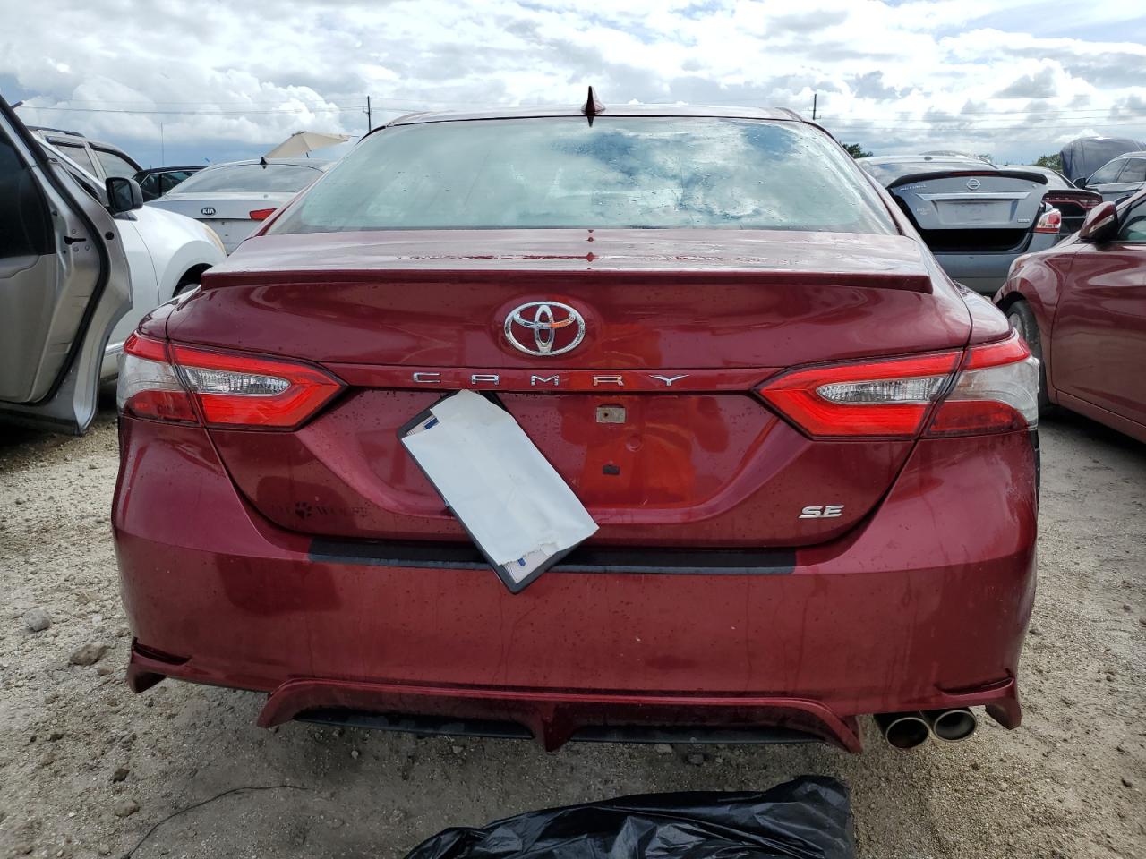 2018 Toyota Camry VIN 4T1B11HK4JU529202 Copart auction photo, water/flood damage thumbnail 6
