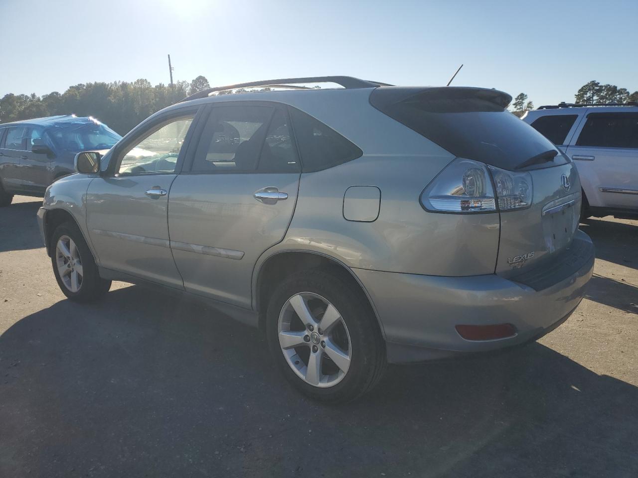 2008 Lexus RX VIN 2T2HK31U08C062852 Copart auction photo, side / front end damage thumbnail 2