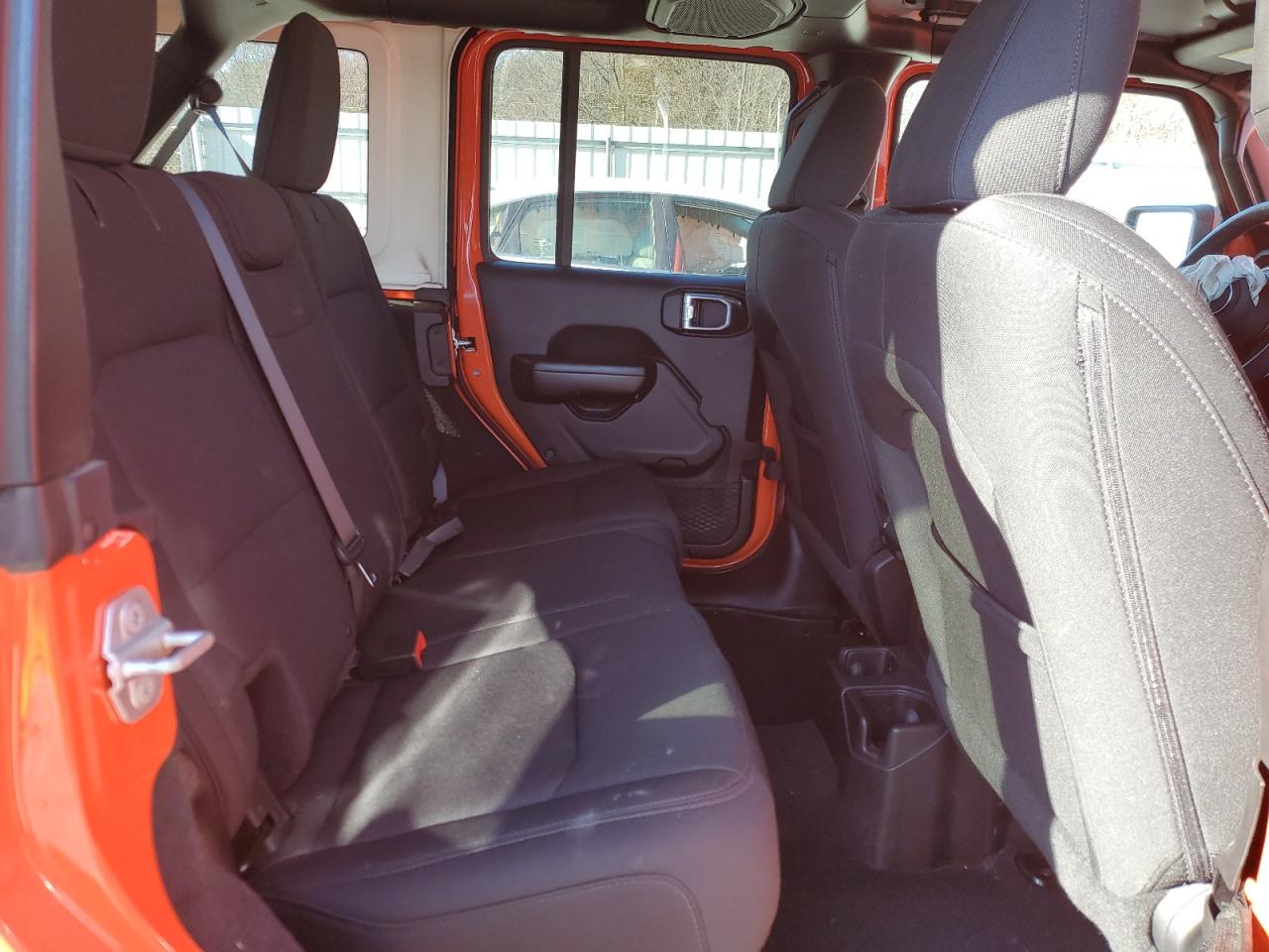 2018 Jeep Wrangler VIN 1C4HJXDG0JW269890 Copart auction photo, front end damage thumbnail 11