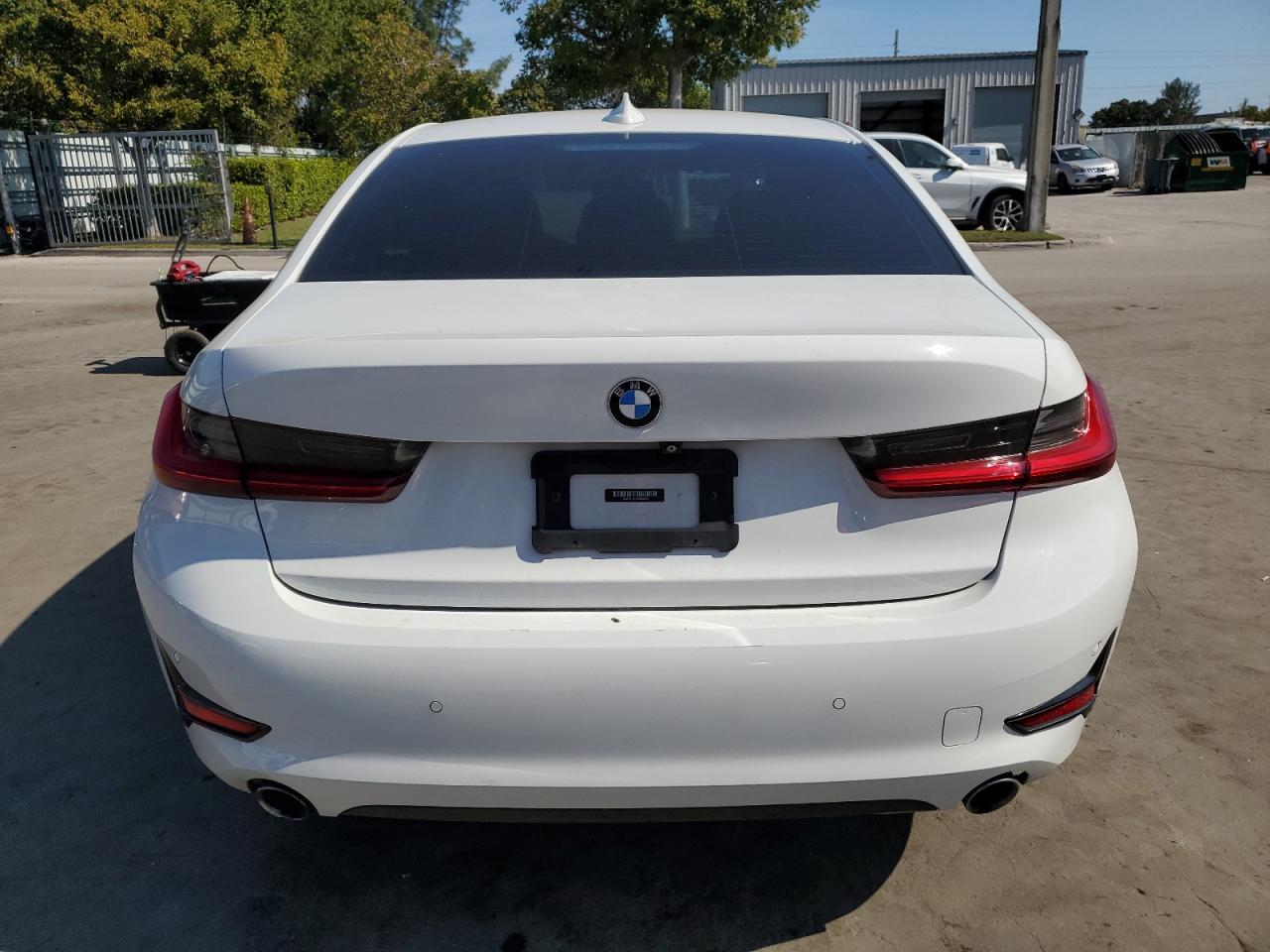 2019 BMW 3er VIN 3MW5R1J59K8B02494 Copart auction photo, front end damage thumbnail 6