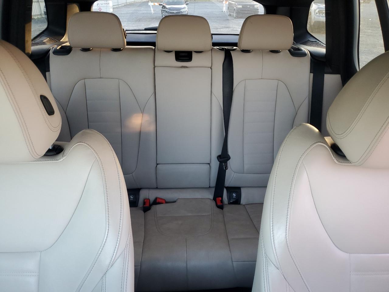 2019 BMW X3 VIN 5UXTR7C52KLE97476 Copart auction photo, rear end / minor dent/scratches damage thumbnail 10