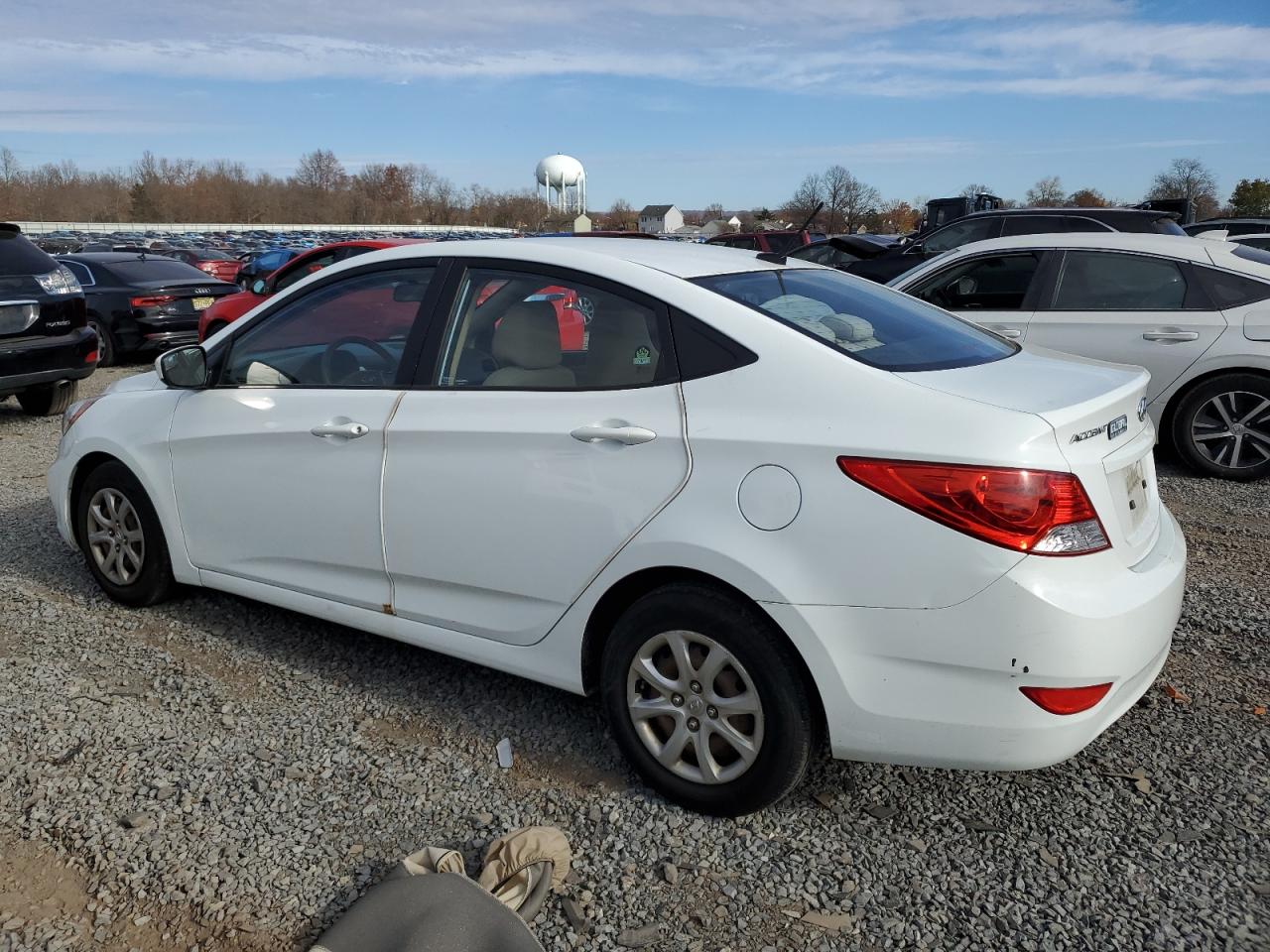 2014 Hyundai Accent VIN KMHCT4AE6EU612351 Copart auction photo, minor dent/scratches / mechanical damage thumbnail 2