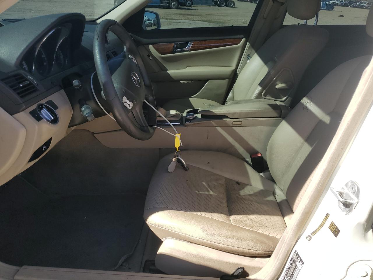 2011 Mercedes-Benz C-klasse VIN WDDGF5EB6BR168606 Copart auction photo, mechanical / all over damage thumbnail 7
