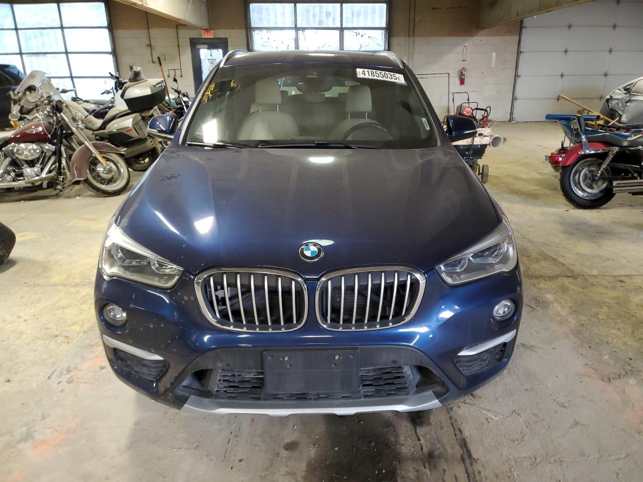 2017 BMW X1 VIN WBXHT3C32H5F81667 Copart auction photo, rear end / minor dent/scratches damage thumbnail 5