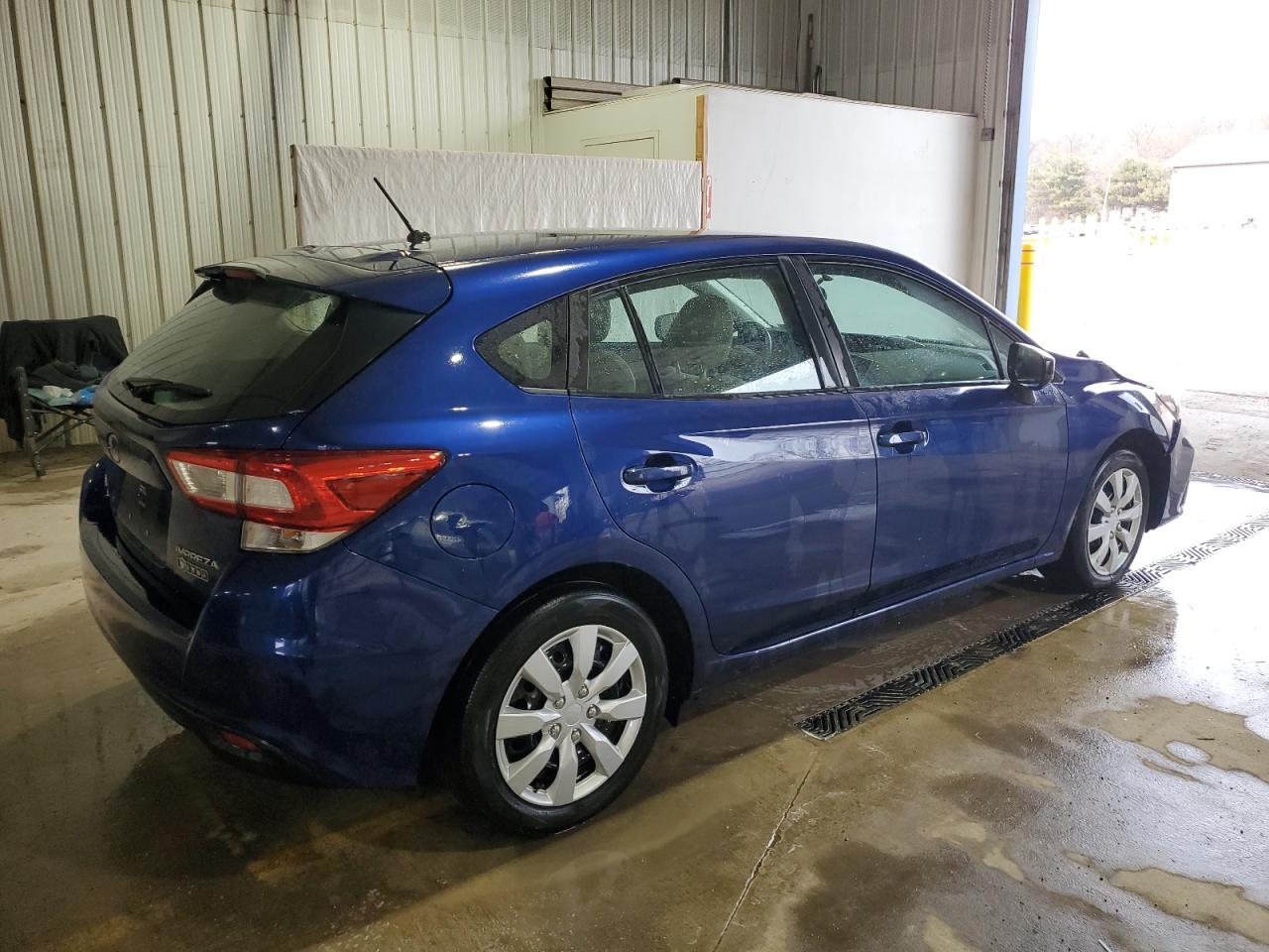 2018 Subaru Impreza VIN 4S3GTAA63J3712887 Copart auction photo, front end / side damage thumbnail 3