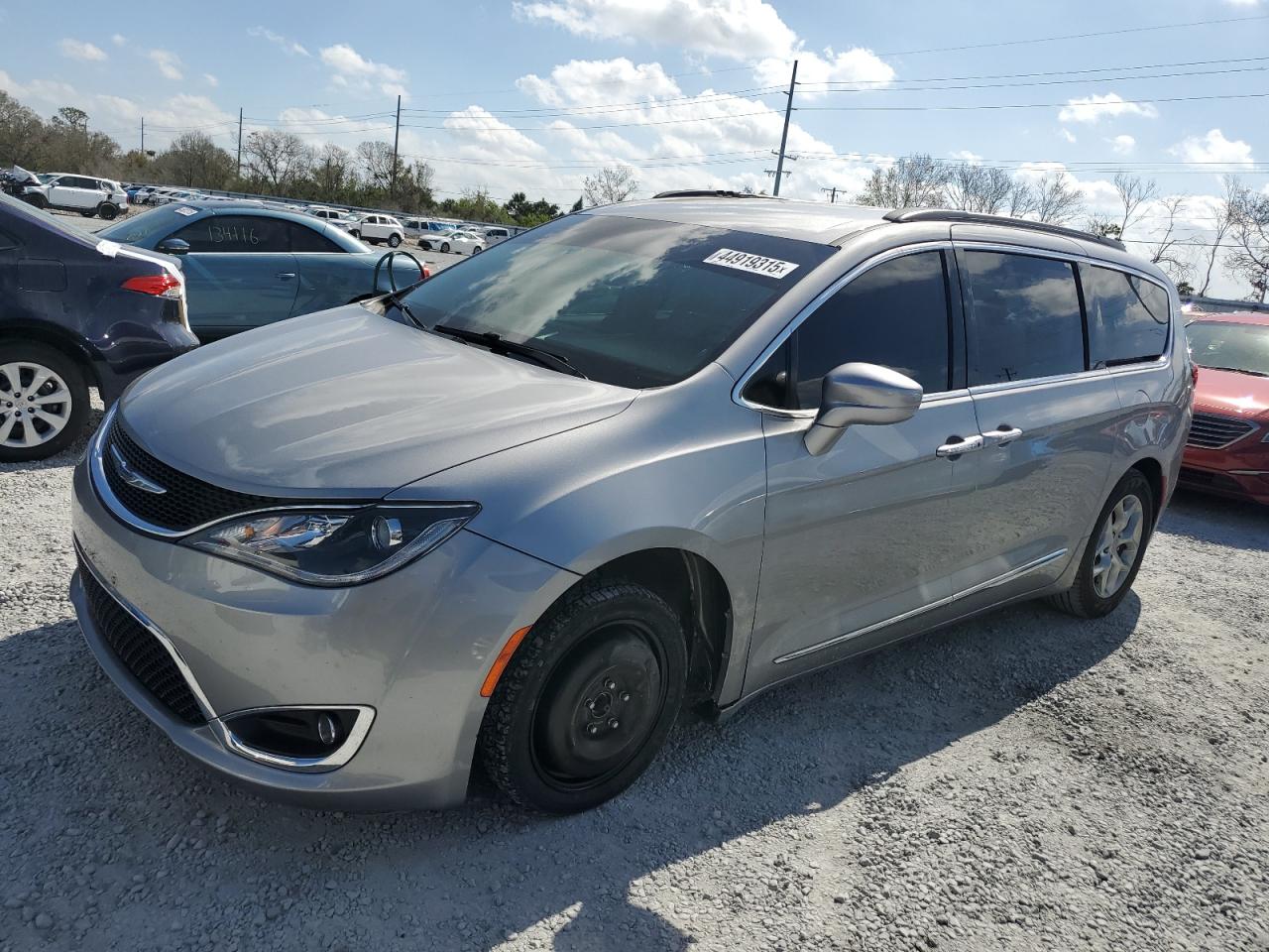 2017 Chrysler Pacifica VIN 2C4RC1BG1HR708418