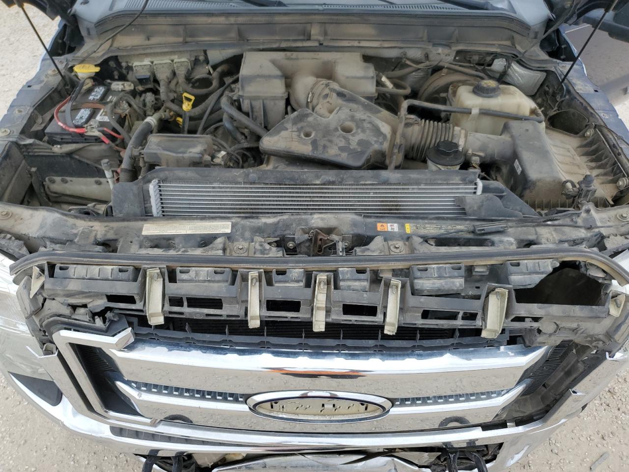 2012 Ford F250 VIN 1FT7X2B60CEB33453 Copart auction photo, front end / minor dent/scratches damage thumbnail 14