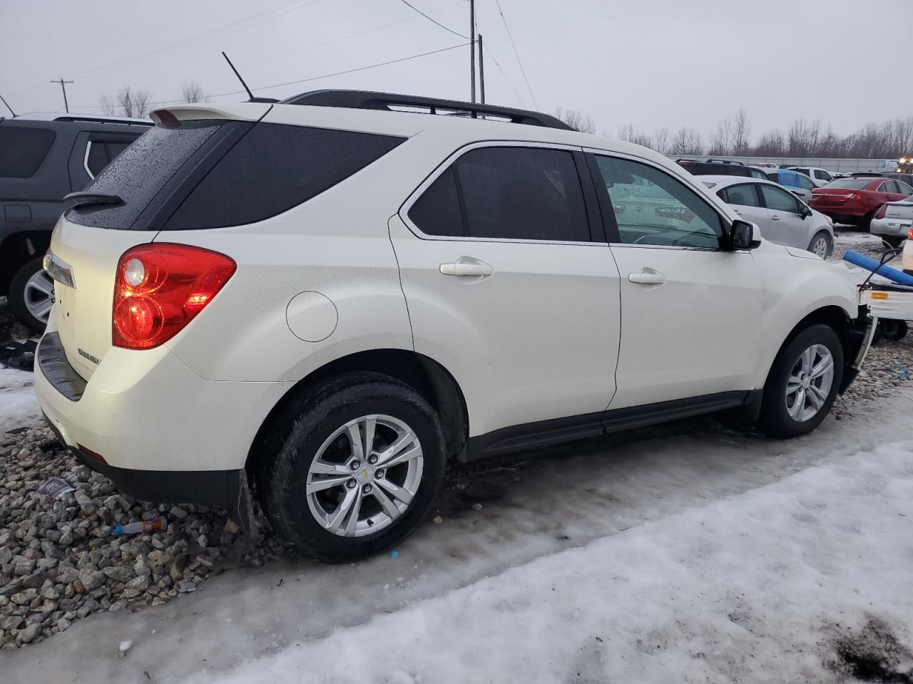 2015 Chevrolet Equinox VIN 1GNALBEK7FZ132928 Copart auction photo, front end damage thumbnail 3