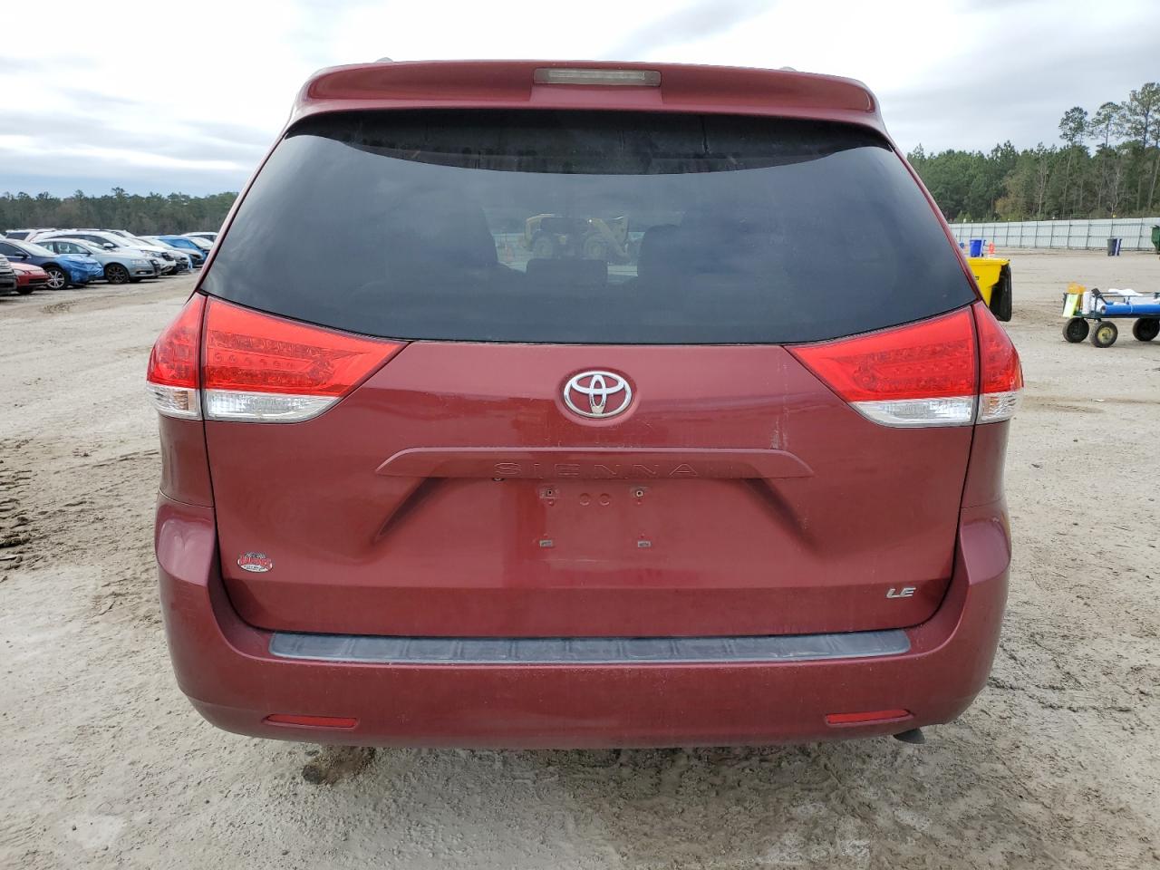 2012 Toyota Sienna VIN 5TDKK3DC7CS215742 Copart auction photo, side damage thumbnail 6