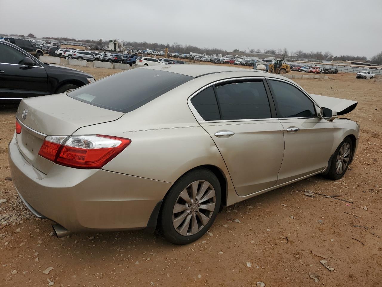 2014 Honda Accord VIN 1HGCR2F83EA079534 Copart auction photo, front end / minor dent/scratches damage thumbnail 3