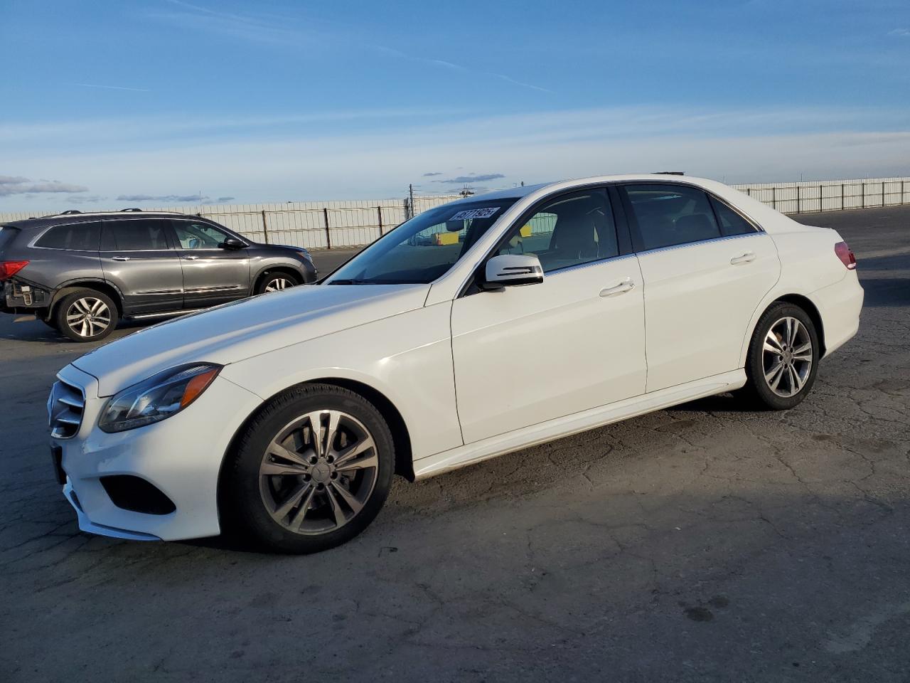 2016 Mercedes-Benz E-klasse VIN WDDHF8JB3GB187772