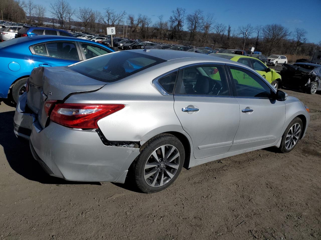 2016 Nissan Altima VIN 1N4AL3AP4GC135070 Copart auction photo, rear end damage thumbnail 3