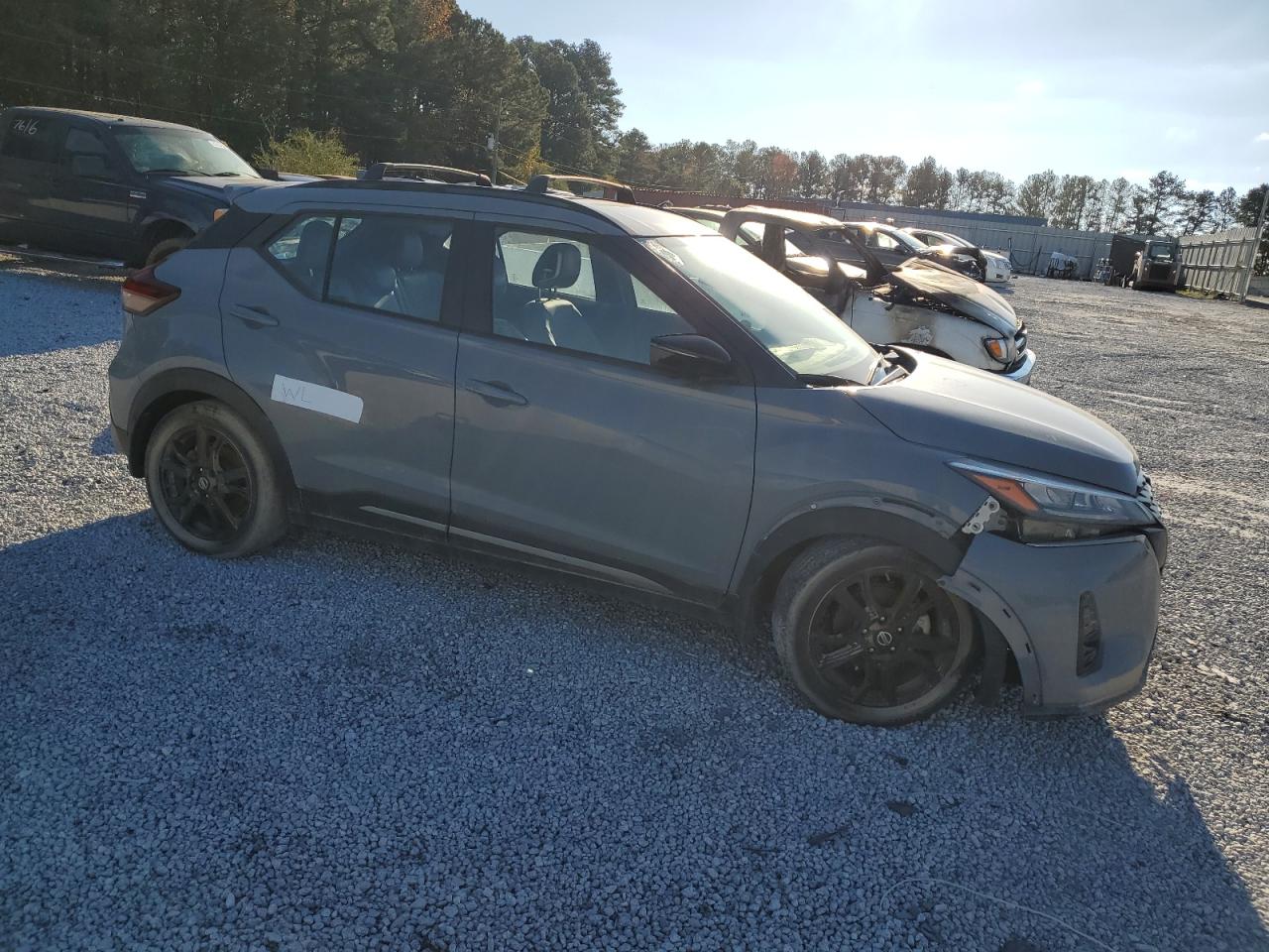 2021 Nissan Kicks VIN 3N1CP5DV4ML517860 Copart auction photo, water/flood / all over damage thumbnail 4