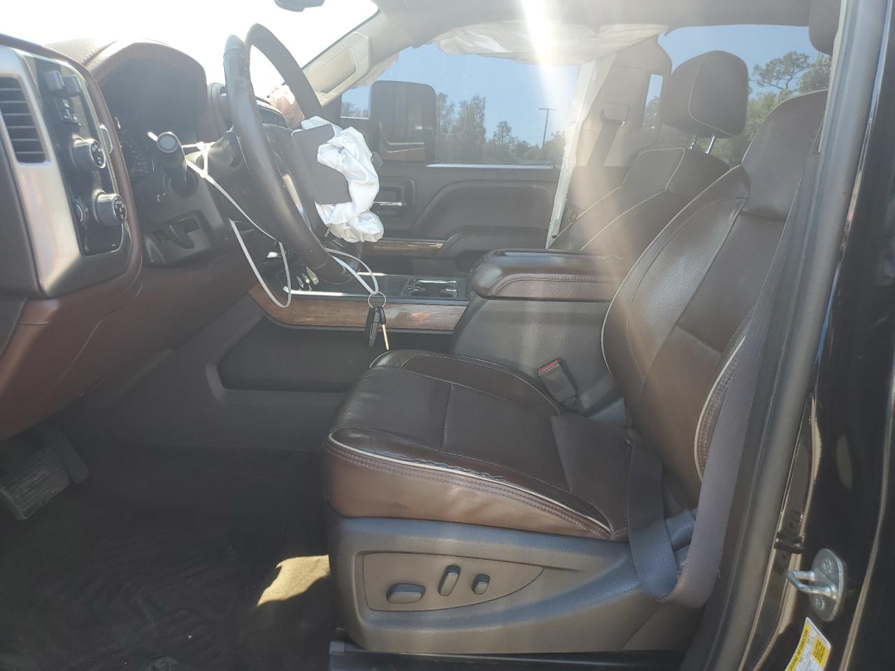 2015 Chevrolet Silverado VIN 1GC1KXE80FF528181 Copart auction photo, front end damage thumbnail 7