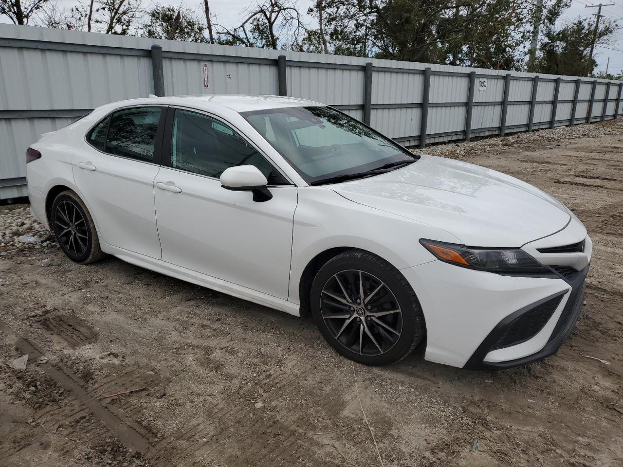 2021 Toyota Camry VIN 4T1G11AK5MU410644 Copart auction photo, water/flood damage thumbnail 4