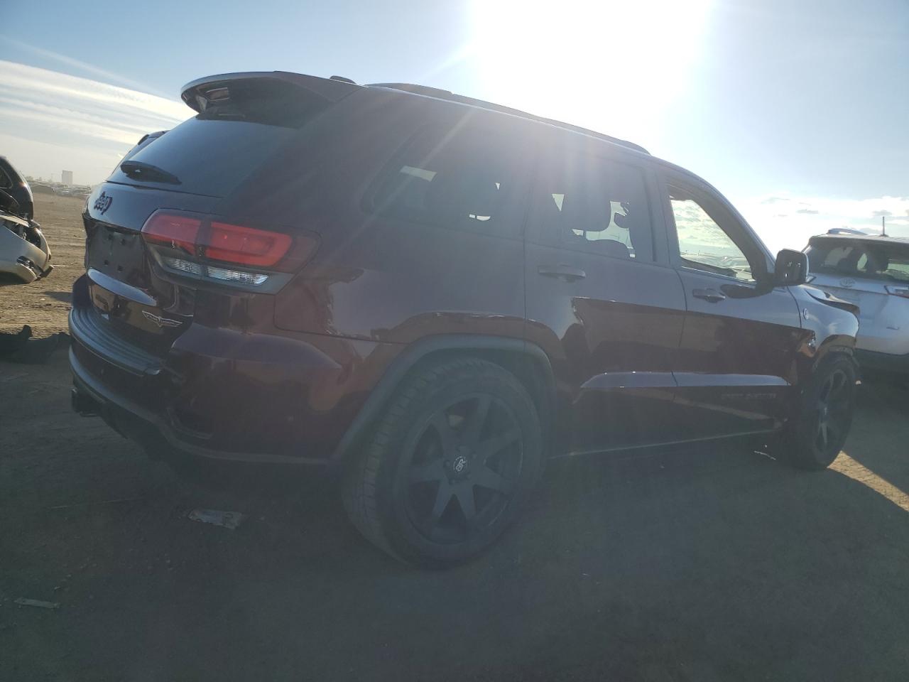2017 Jeep Grand Cherokee VIN 1C4RJFLT6HC683667 Copart auction photo, front end damage thumbnail 3