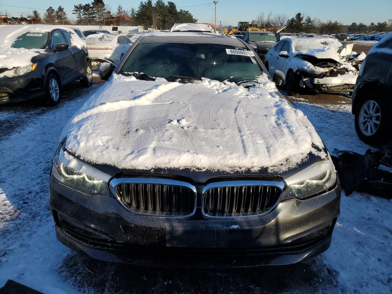 2018 BMW 5er VIN WBAJA7C58JG909224 Copart auction photo, front end damage thumbnail 5