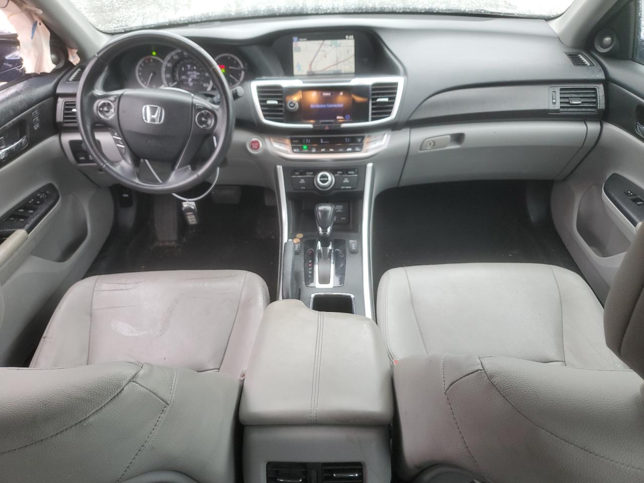 2013 Honda Accord VIN 1HGCR2F82DA177372 Copart auction photo, all over / side damage thumbnail 8