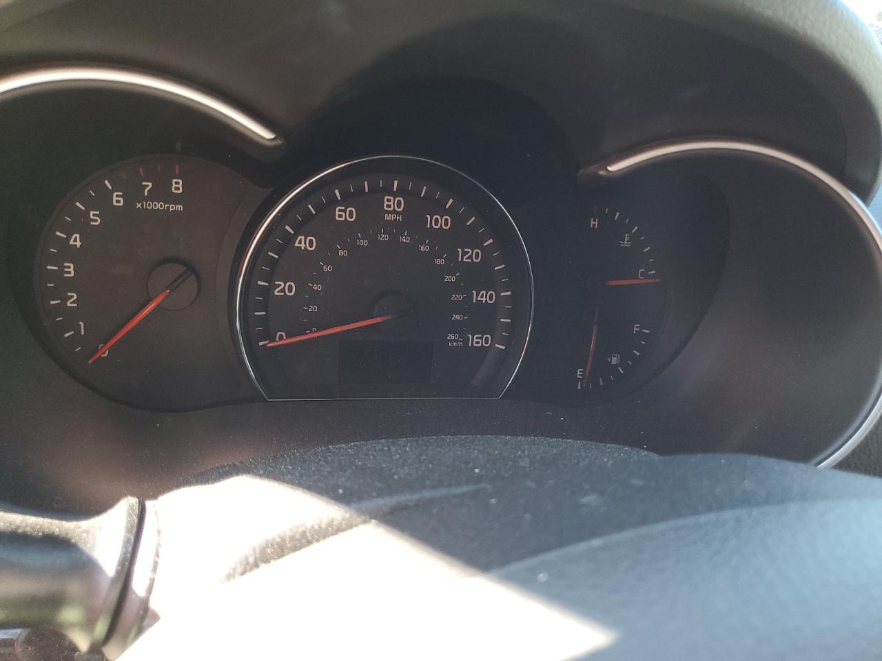 2015 KIA Sorento VIN 5XYKTDA68FG606157 Copart auction photo, front end / minor dent/scratches damage thumbnail 9