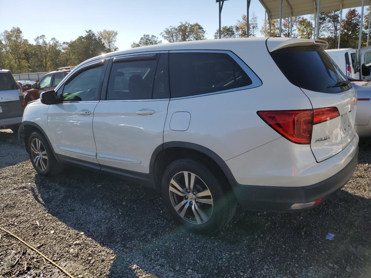 2017 Honda Pilot VIN 5FNYF6H5XHB052804 Copart auction photo, front end damage thumbnail 2