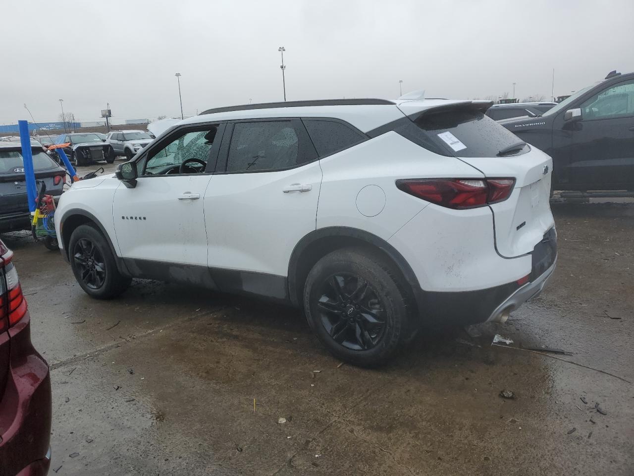 2022 Chevrolet Blazer VIN 3GNKBCR48NS174089 Copart auction photo, rear end / vandalism damage thumbnail 2