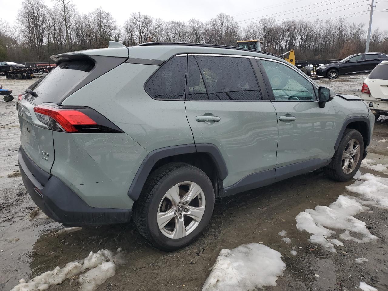 2020 Toyota RAV 4 VIN 2T3P1RFV1LC078713 Copart auction photo, front end damage thumbnail 3