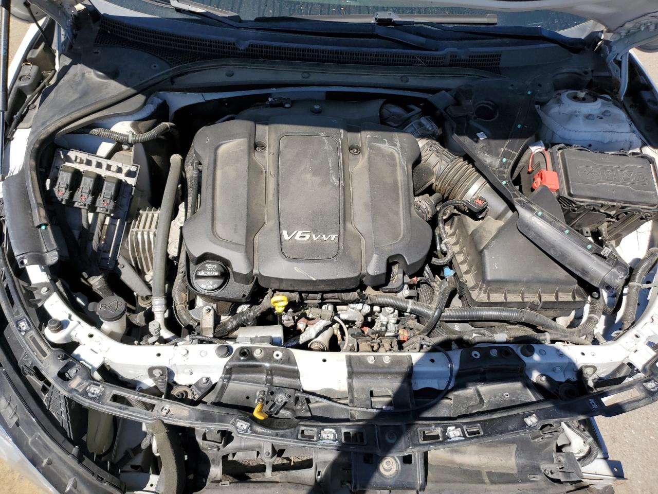 2017 Buick LaCrosse VIN 1G4ZR5SS6HU198625 Copart auction photo, front end / minor dent/scratches damage thumbnail 12