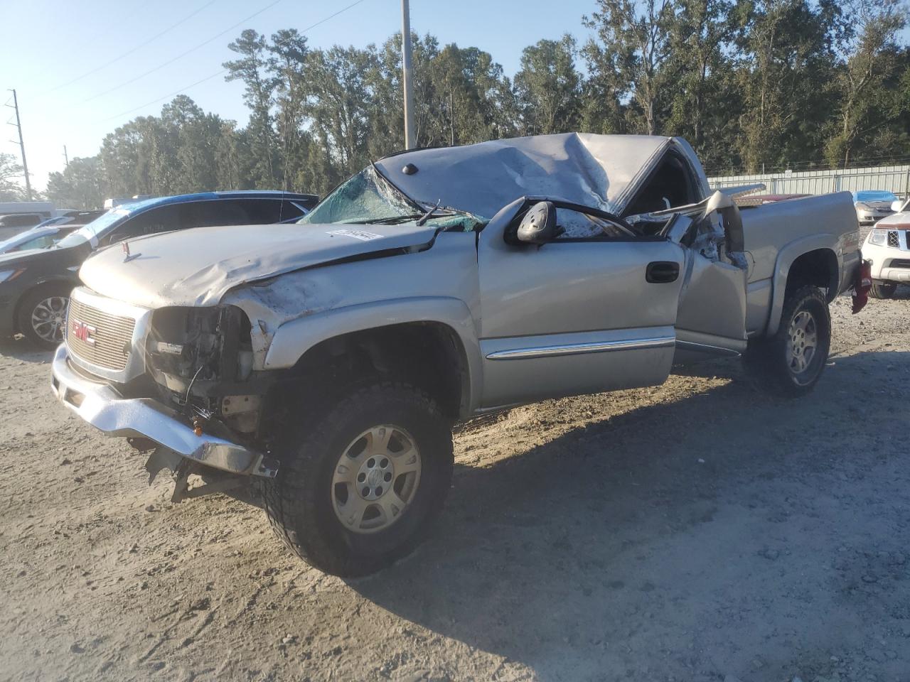 2004 GMC Sierra VIN 2GTEK19T841249613