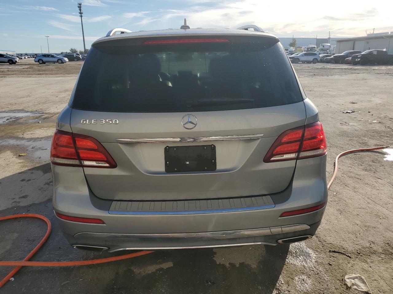 2016 Mercedes-Benz GLE VIN 4JGDA5JB0GA733306 Copart auction photo, front end / minor dent/scratches damage thumbnail 6