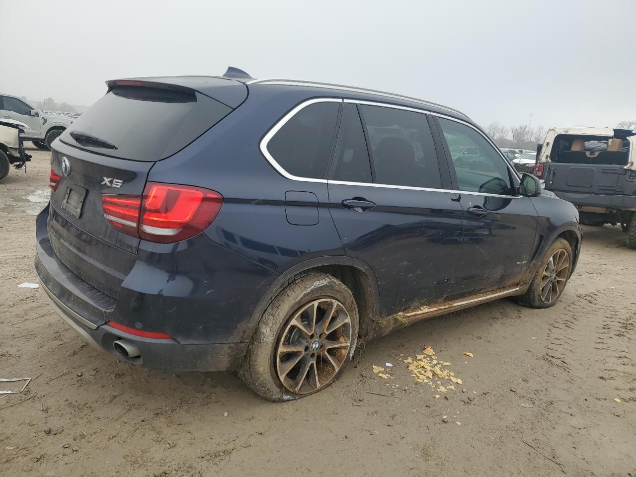 2015 BMW X5 VIN 5UXKR2C50F0H36349 Copart auction photo, front end / side damage thumbnail 3