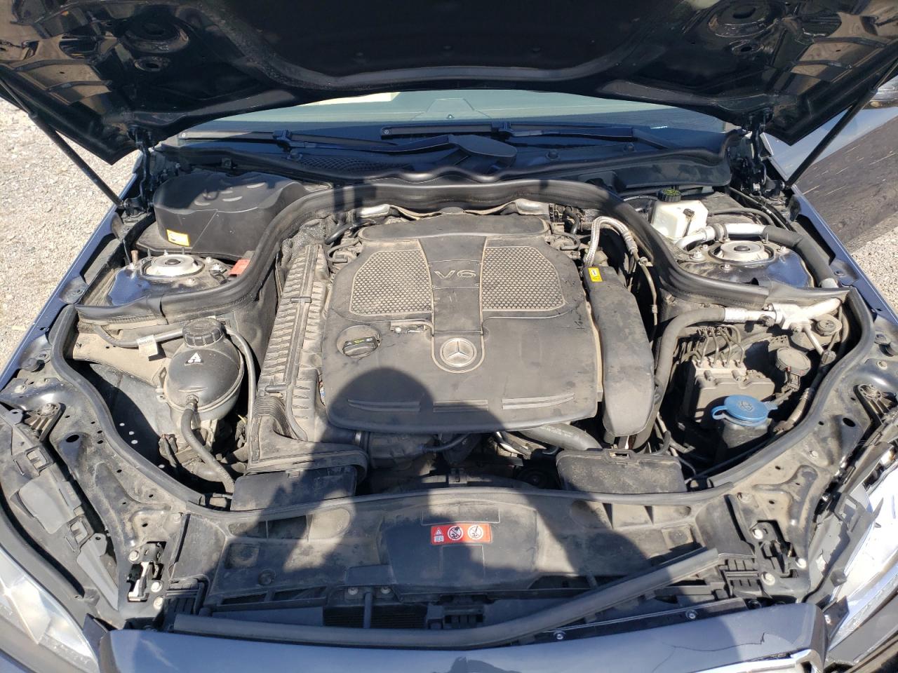 2014 Mercedes-Benz E-klasse VIN WDDHF8JB6EA801779 Copart auction photo, front end / minor dent/scratches damage thumbnail 11