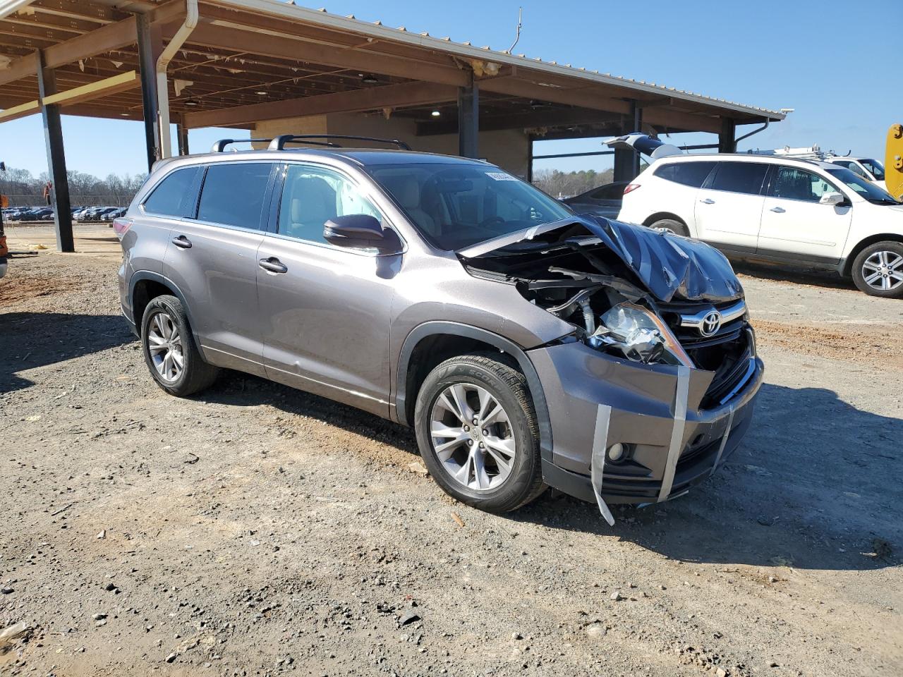 2014 Toyota Highlander VIN 5TDZKRFH1ES022855 Copart auction photo, front end damage thumbnail 4