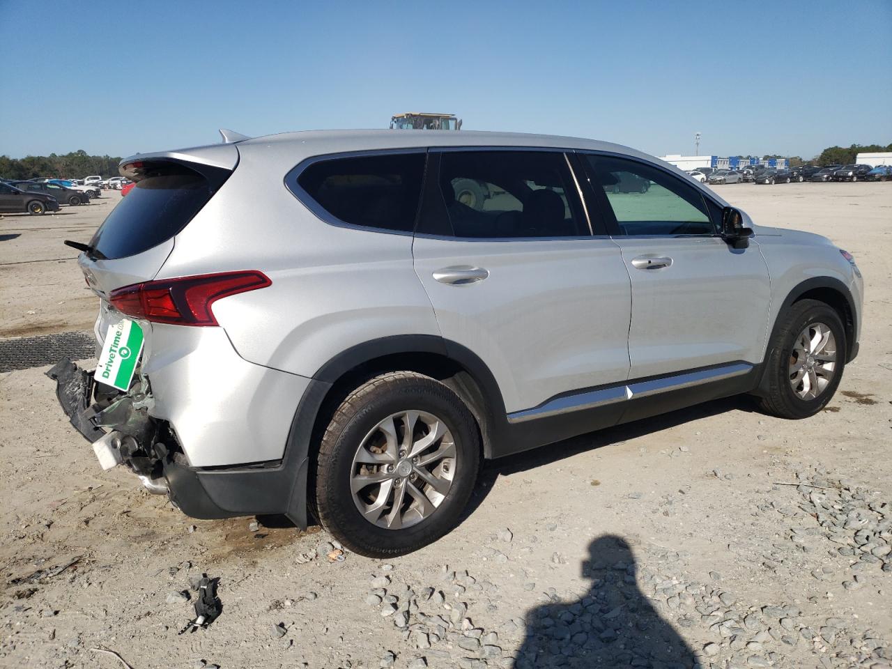 2020 Hyundai Santa Fe VIN 5NMS33AD3LH175107 Copart auction photo, rear end damage thumbnail 3