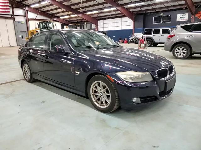 2010 BMW 3er VIN WBAPK5C55AA650366 Copart auction photo, side / rear end damage thumbnail 11