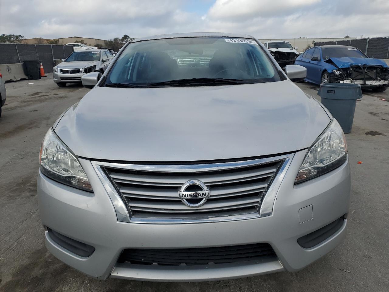 2015 Nissan Sentra VIN 3N1AB7AP6FY368817 Copart auction photo, side / front end damage thumbnail 5
