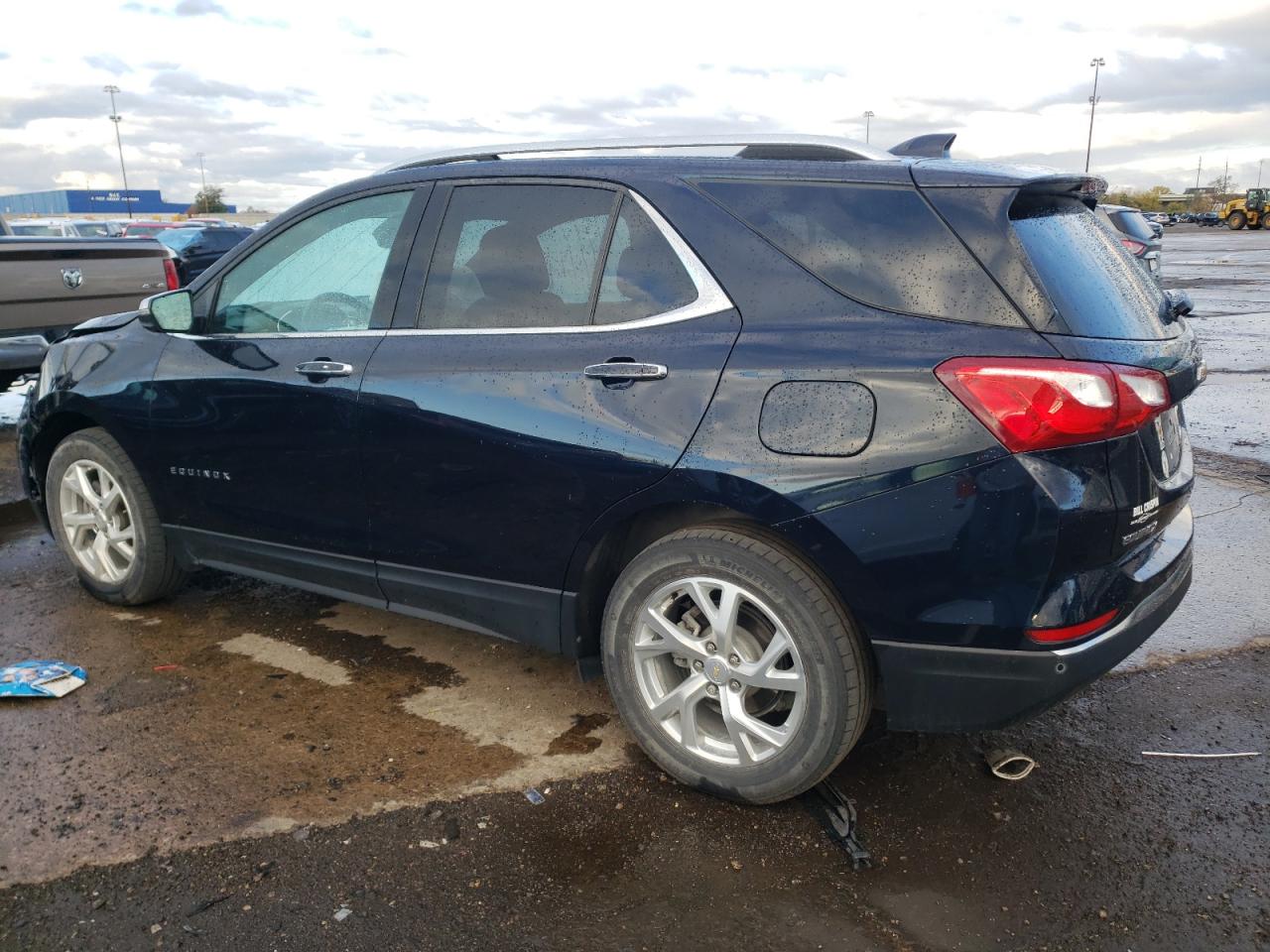 2021 Chevrolet Equinox VIN 3GNAXXEV4MS103280 Copart auction photo, front end damage thumbnail 2