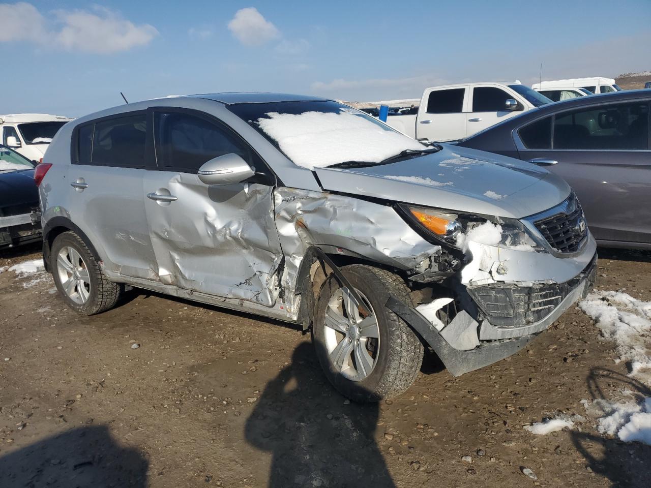 2013 KIA Sportage VIN KNDPBCA29D7484225 Copart auction photo, all over damage thumbnail 4