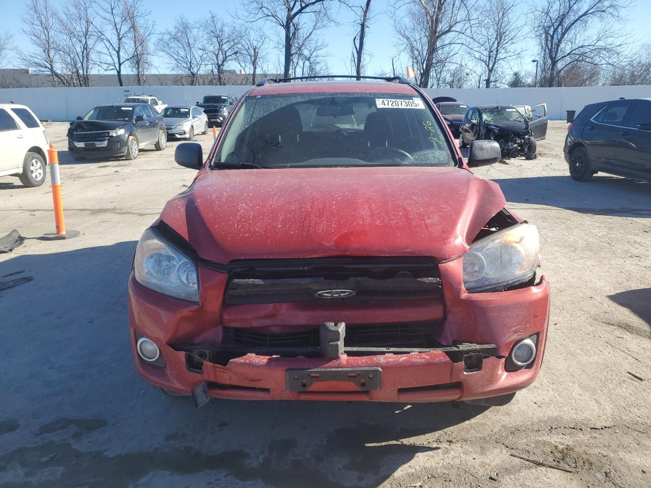 2010 Toyota RAV 4 VIN 2T3RF4DV6AW075575 Copart auction photo, front end damage thumbnail 5