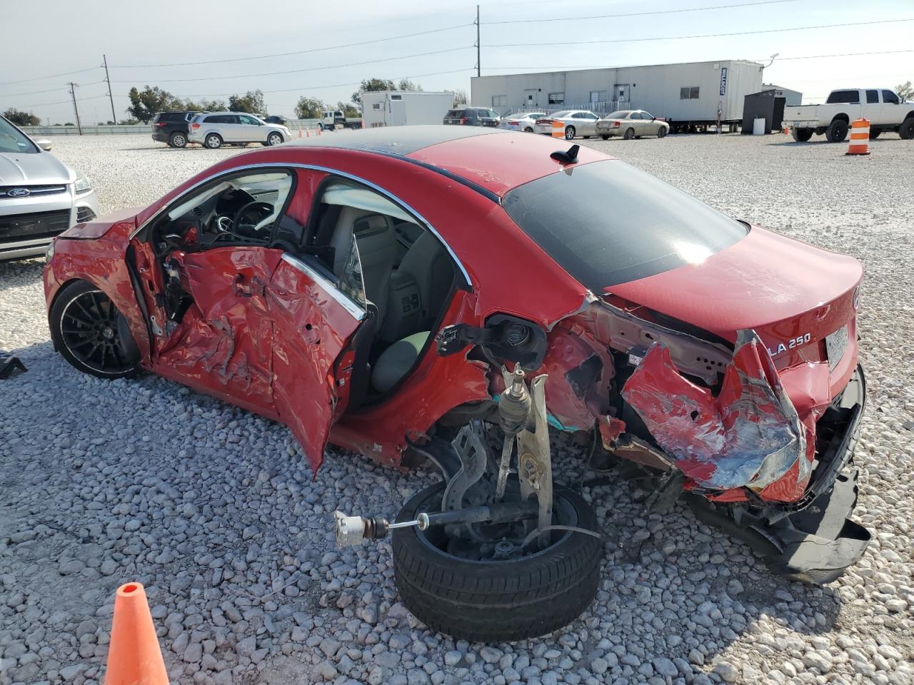 2014 Mercedes-Benz CLA-klasse VIN WDDSJ4GB7EN129891 Copart auction photo, side / rear end damage thumbnail 2
