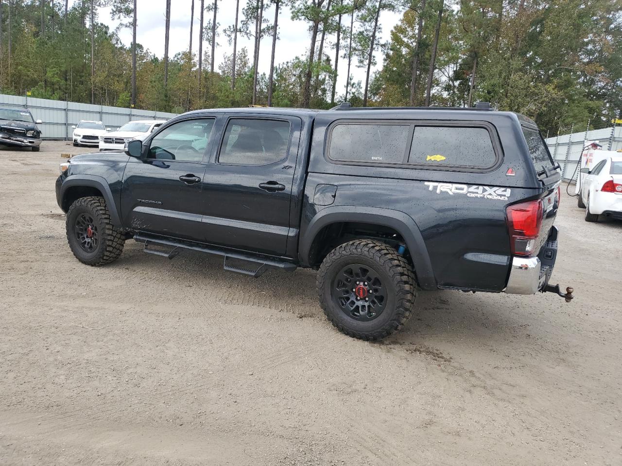 2019 Toyota Tacoma VIN 3TMCZ5ANXKM228095 Copart auction photo, front end damage thumbnail 2