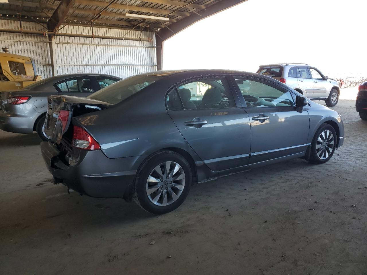 2009 Honda Civic VIN 19XFA168X9E004426 Copart auction photo, rear end / side damage thumbnail 3