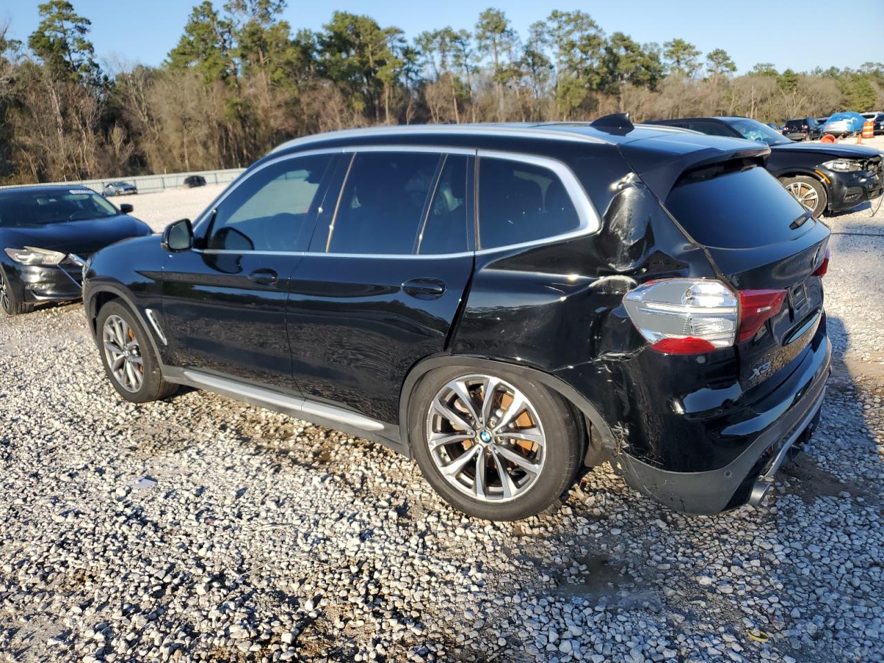 2019 BMW X3 VIN 5UXTR9C50KLP97980 Copart auction photo, rear end / minor dent/scratches damage thumbnail 2
