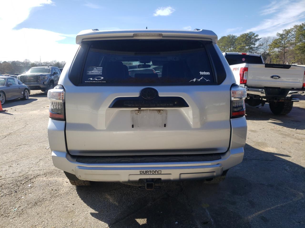 2019 Toyota 4Runner VIN JTEBU5JR2K5735491 Copart auction photo, side / front end damage thumbnail 6