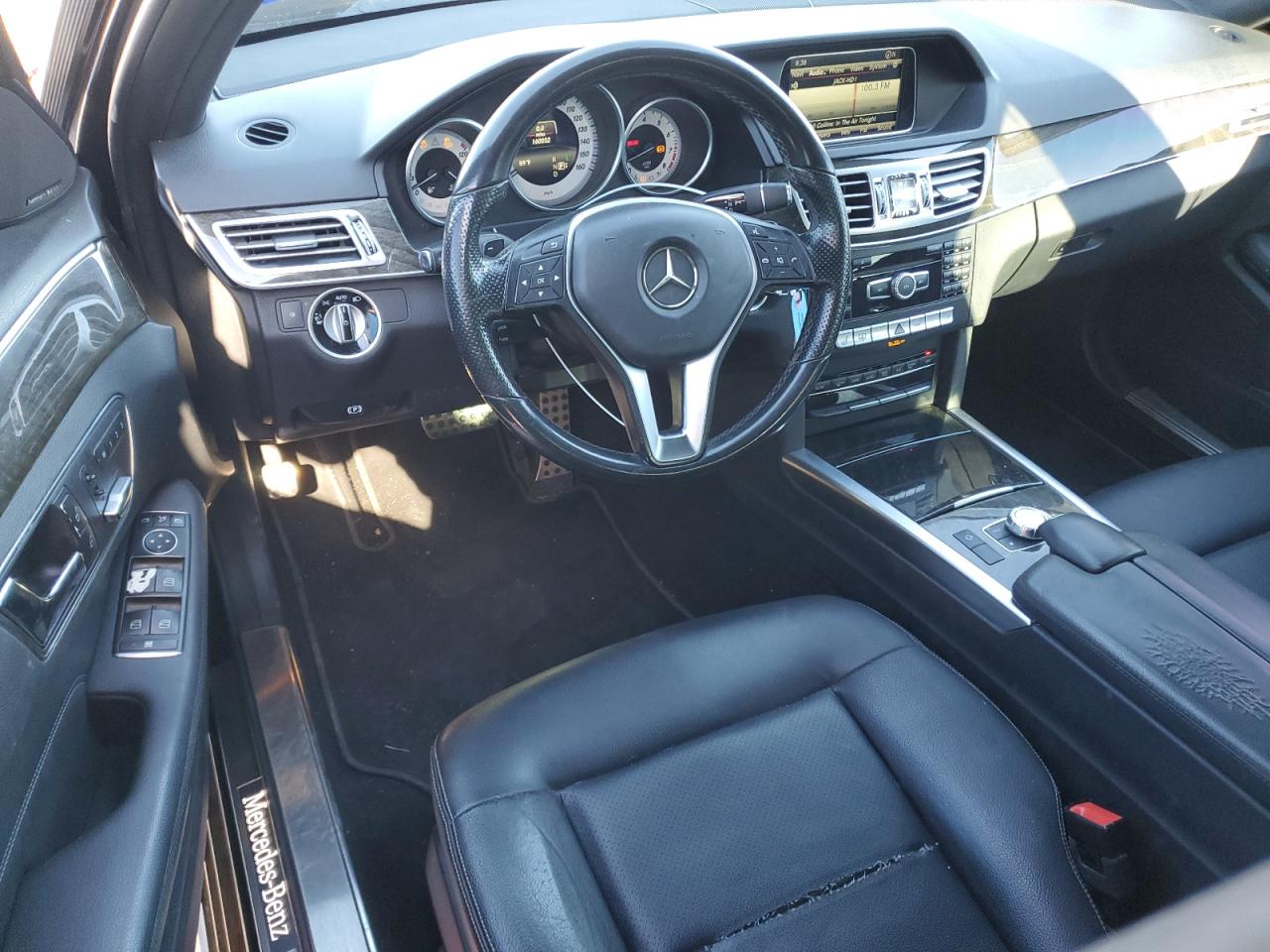 2015 Mercedes-Benz E-klasse VIN WDDHF5KB9FB106074 Copart auction photo, front end damage thumbnail 8