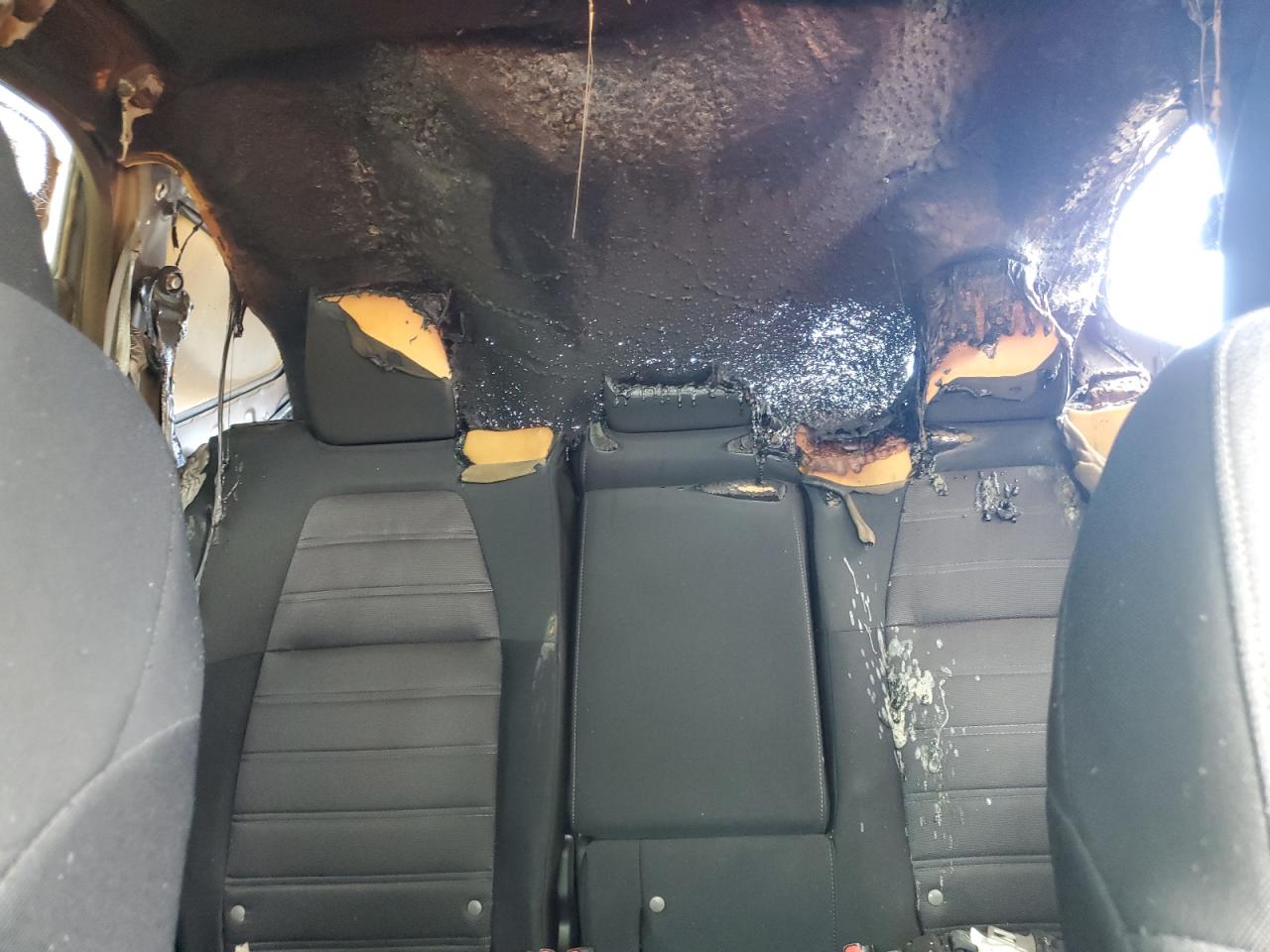 2021 Honda CR-V VIN 5J6RW1H55MA010156 Copart auction photo, burn damage thumbnail 10