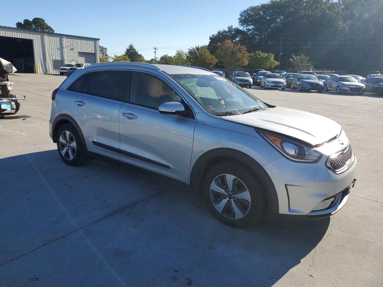 2017 KIA Niro VIN KNDCC3LC1H5037231 Copart auction photo, front end damage thumbnail 4
